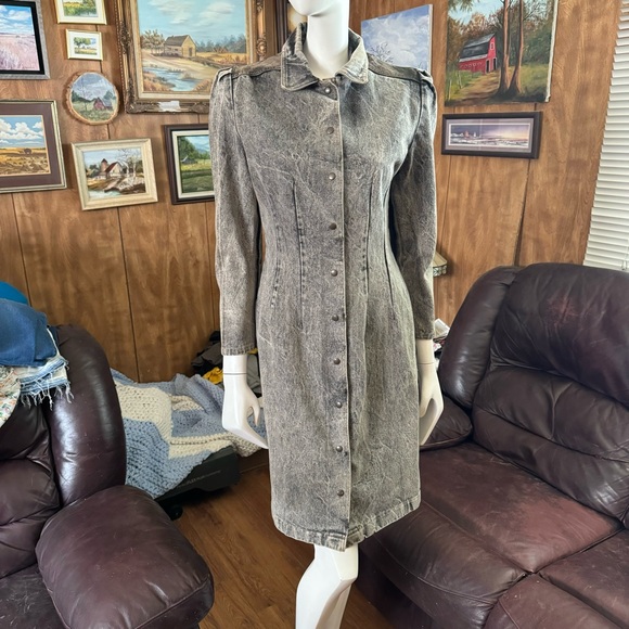 Vintage Denim Dress - Picture 2 of 10